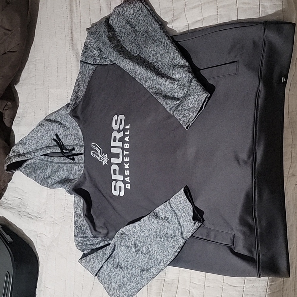 San Antonio spurs hoodie